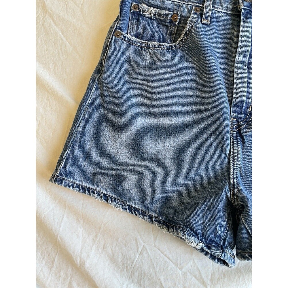 Levi’s Premium High Loose Shorts Aritzia high rise relaxed denim Women's Size 27 - Picture 8 of 9
